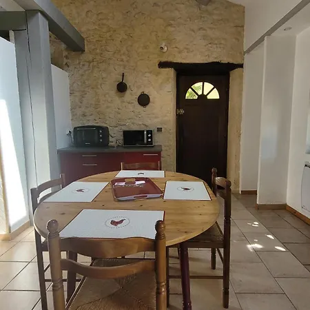 Gites Les Fees Du Gard - Au Pied Des Cevennes Rousson  Exterior photo